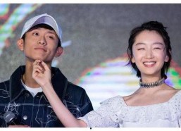 在娱乐圈吃瓜演戏,揭秘明星幕后故事